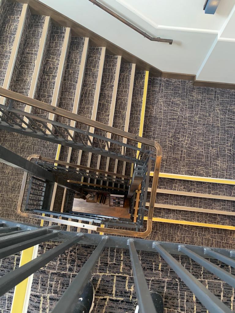 Painter and Decorator: Image 1